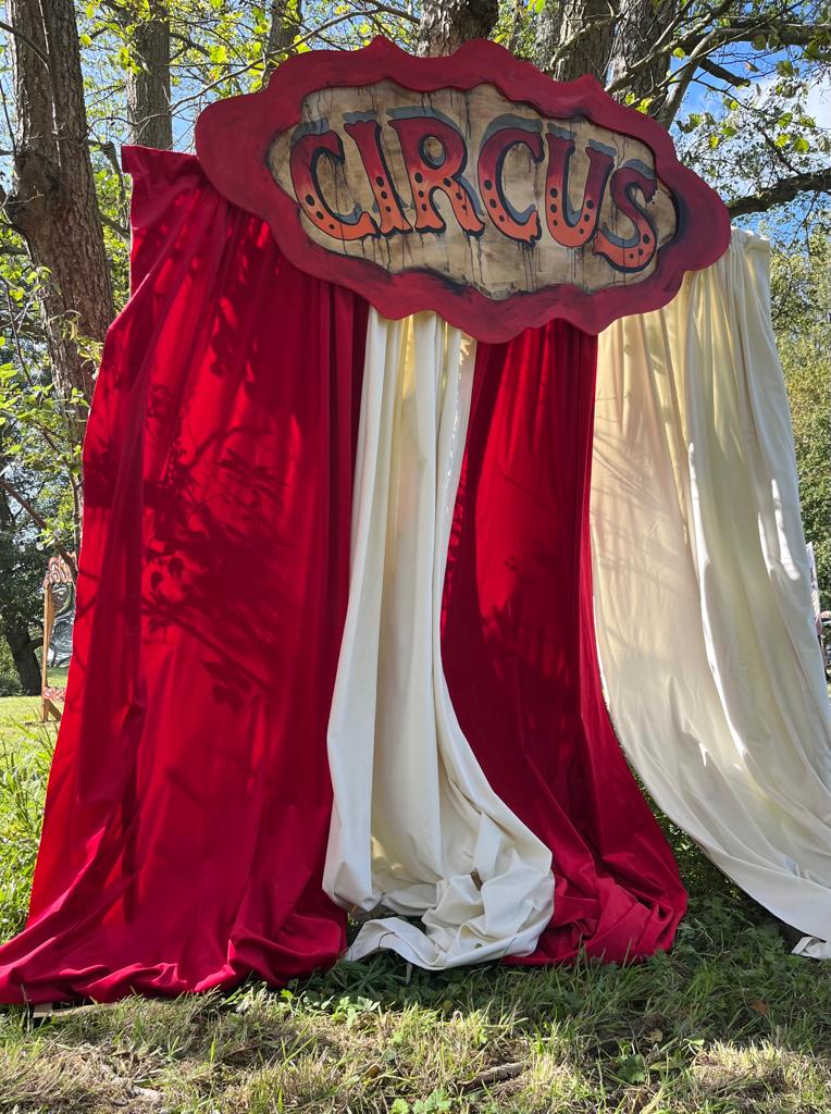Vintage Circus sign for hire Circus themed party props hire Rock the Day