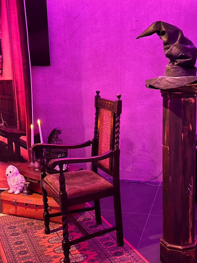 This wooden throne style chair is the perfect statement piece for any event. Themed party hire props| Harry Potter prop hire|Themed events hire London|prop hire